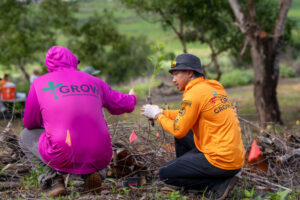 The Guam Green Growth (G3) GROW Corps receives national recognition in the 50 States, 50 Breakthroughs showcase, created by Apolitical, the National Academy of Public Administration, and Humans of Public Service and reviewed by a panel of public service leaders. The showcase honors the public servants behind innovative ideas, recognizing G3 GROW’s work in watershed restoration, climate resilience, and sustainability workforce development in Guam.