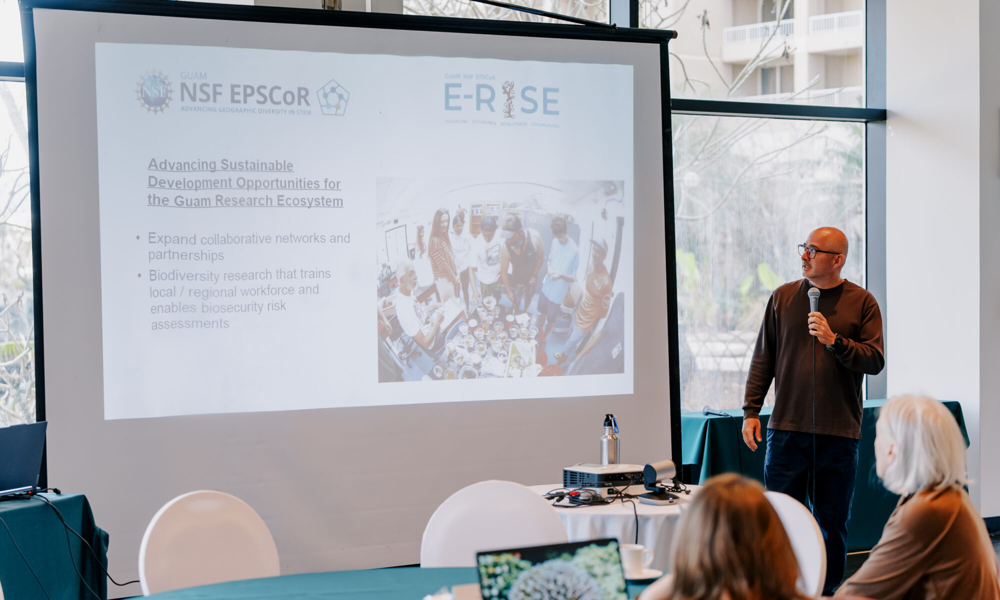 Dr. Bastian Bentlage presents at Guam NSF EPSCoR ECORE Research Grant Workshop
